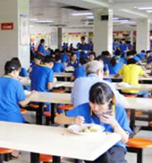 專(zhuān)業(yè)從事承包各大中型事業(yè)單位、工廠(chǎng)、學(xué)校、醫(yī)院等等的后勤管理服務(wù)，為學(xué)生、員工提供健康的膳食。